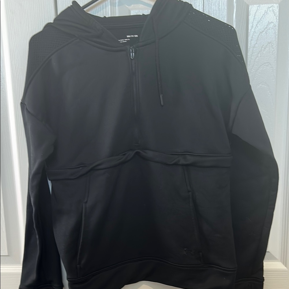Under Armour Black Zip Up Sweater